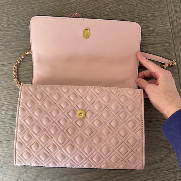 Tory Burch Shell Pink Leather Shoulder Bag - Picture 5 of 9